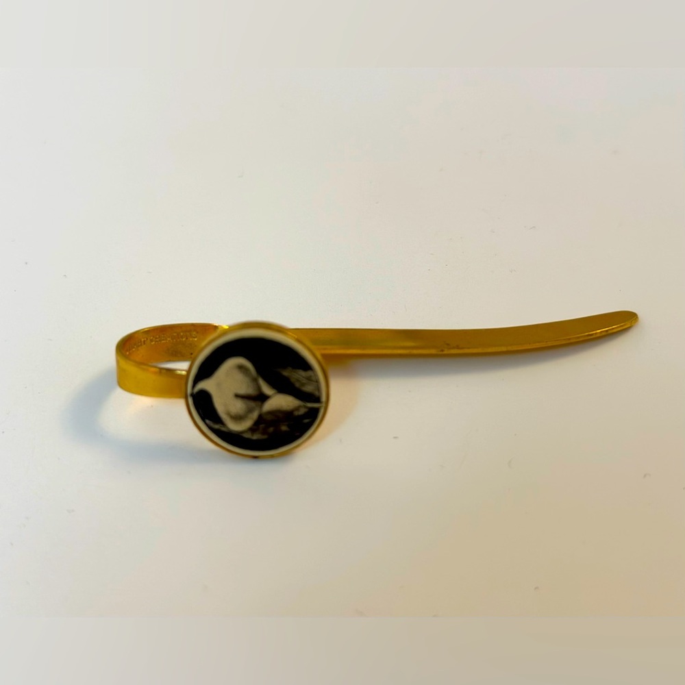 BARLOW SIGNED GOLD TONE Beautiful Lily Flower BOOKMARK 1981 Delart Creations HTF